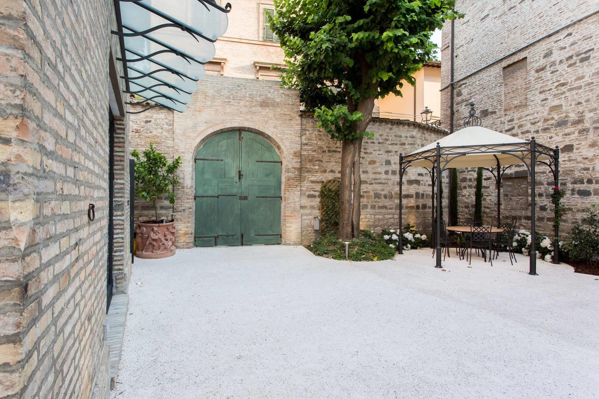 Appartamento Palazzo Gentili San Severino Marche Esterno foto